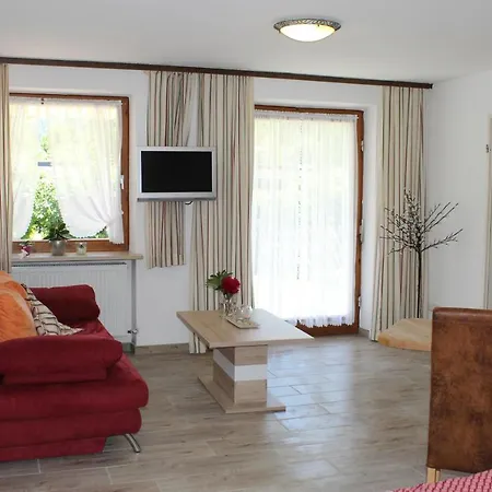 Alpen-Fewo Apartment *